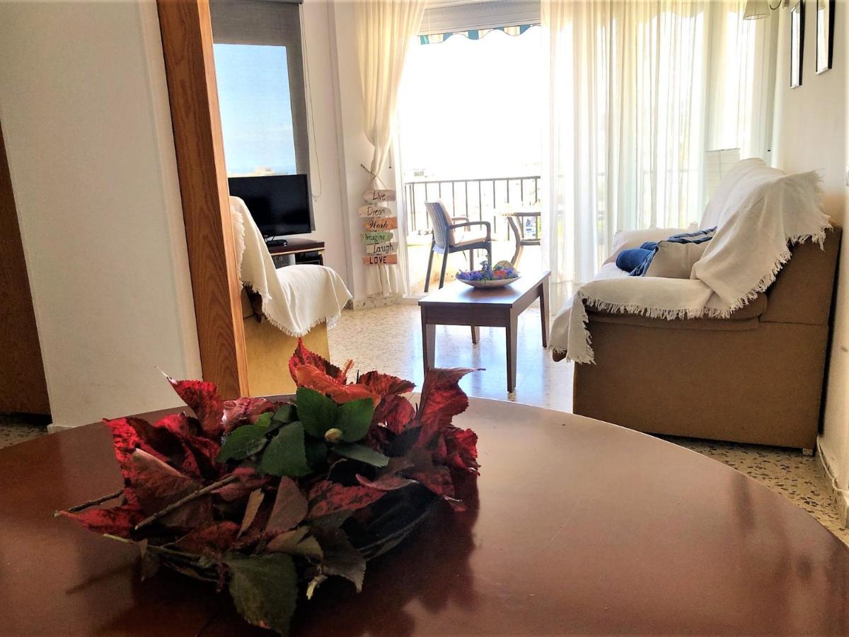 Salute To The Sea Apartment Nerja Exterior foto